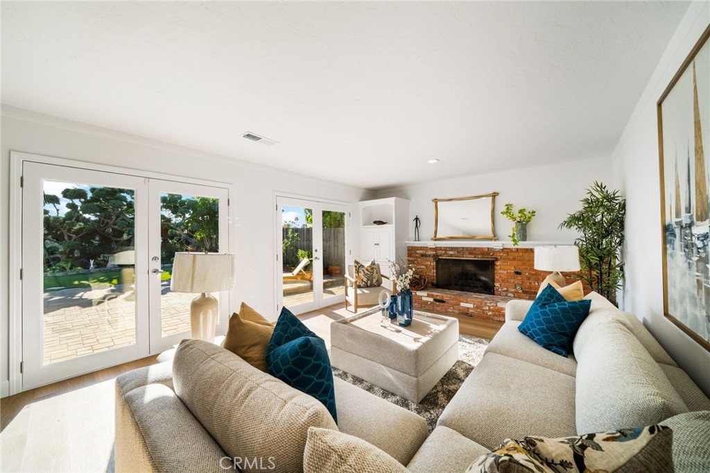 33261 Ocean Hill