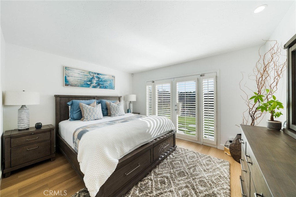 33261 Ocean Hill