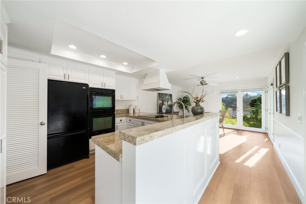 33261 Ocean Hill