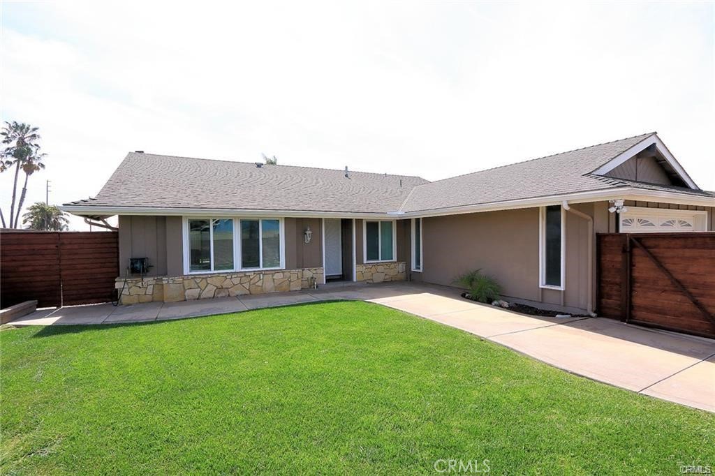 9972 Spinnaker Drive