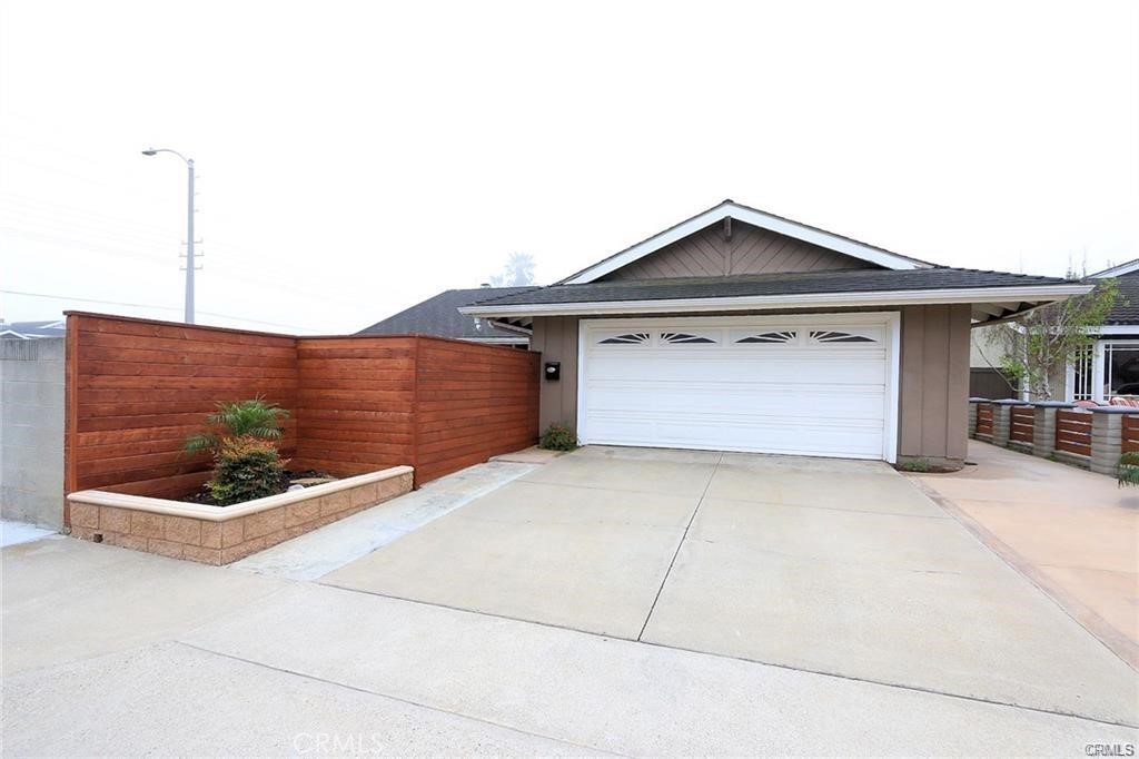 9972 Spinnaker Drive