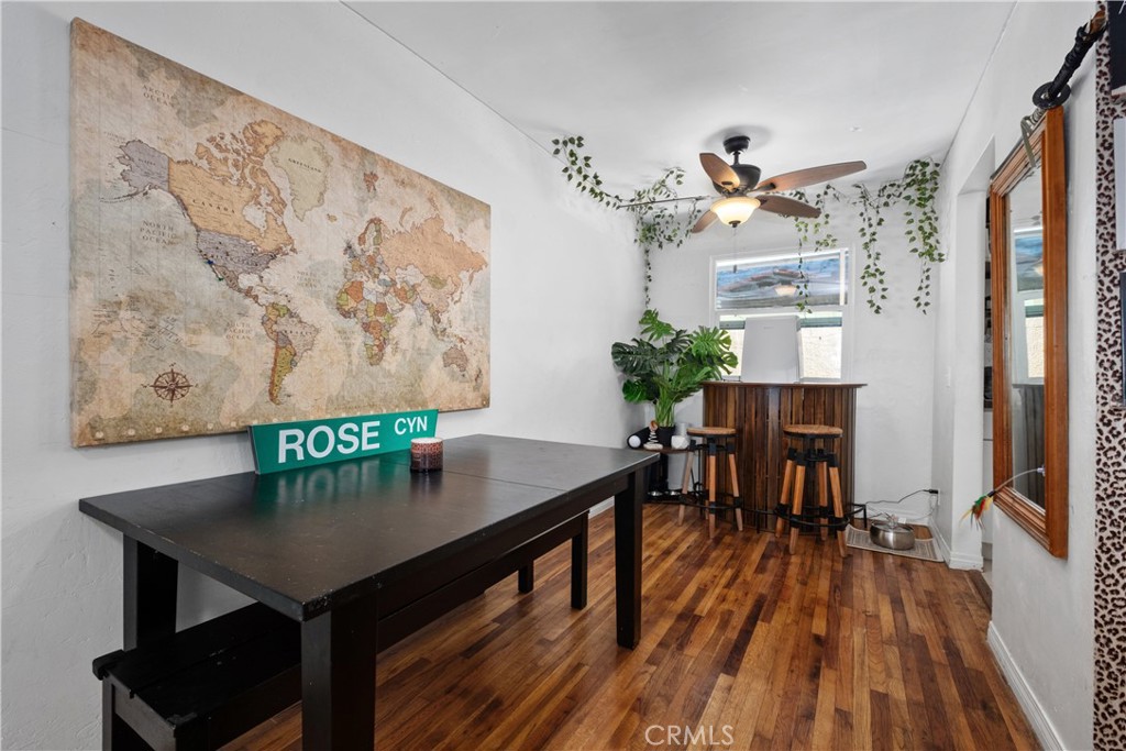 213 Avenida Granada
