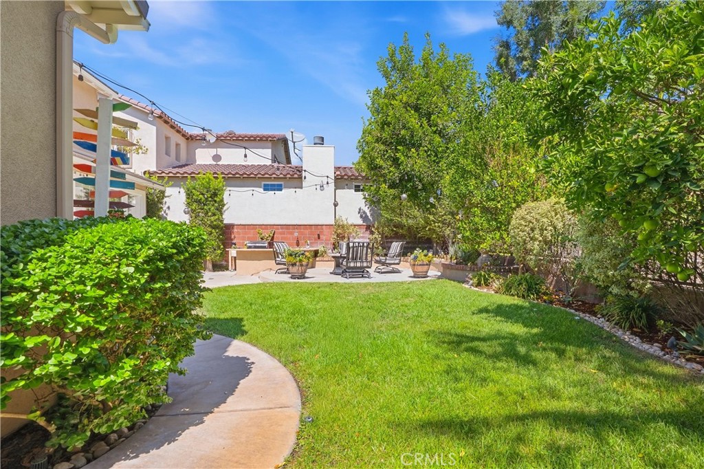 8 Sutherland Drive