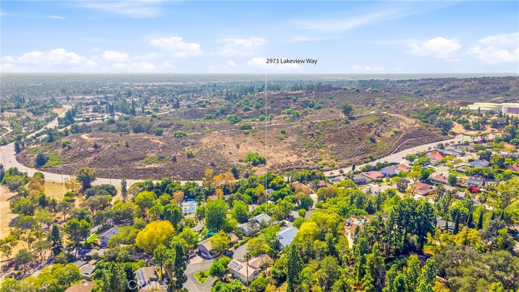 2973 Lakeview Way