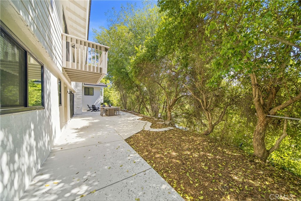 2973 Lakeview Way