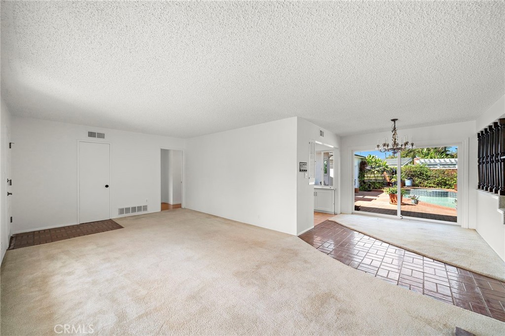 360 Bucknell Road