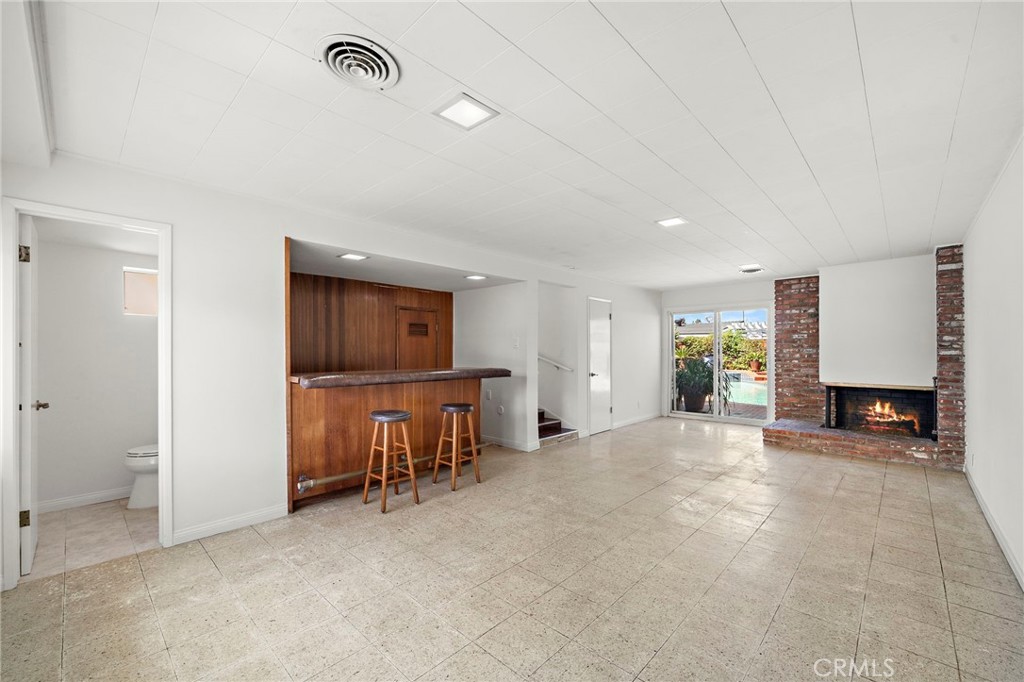 360 Bucknell Road