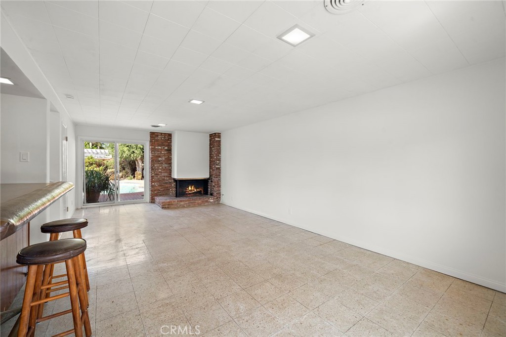360 Bucknell Road