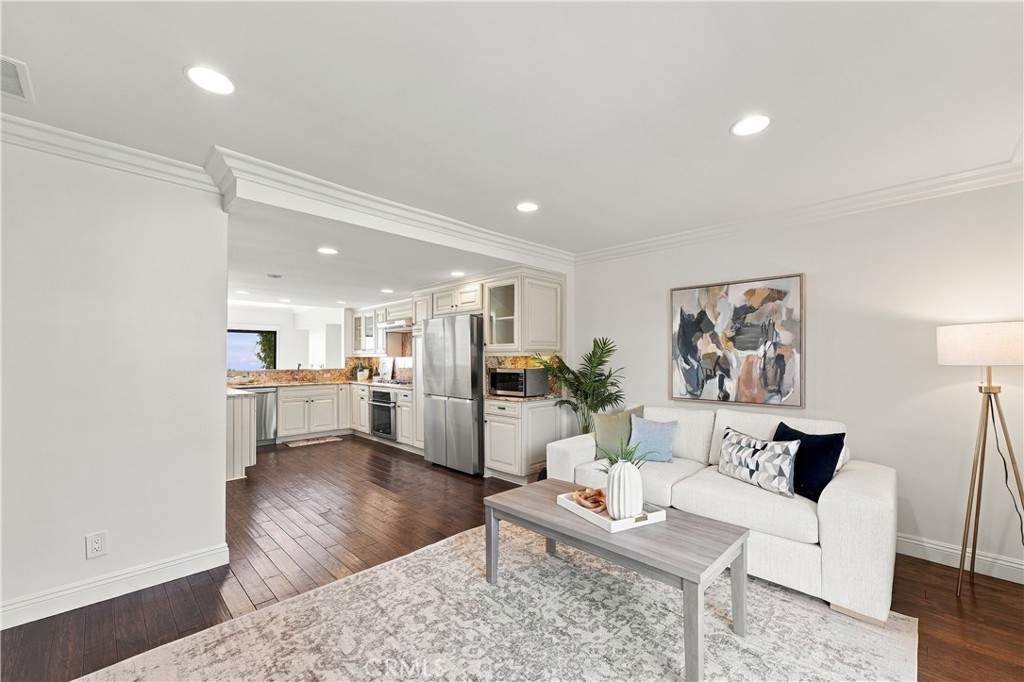 23 Encore Court