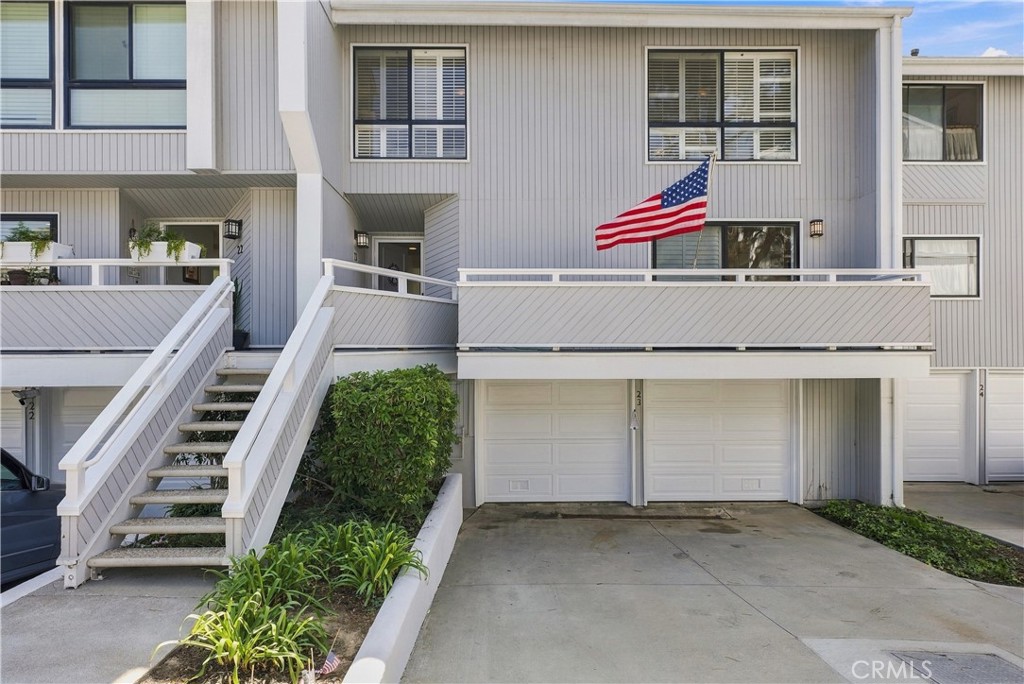 23 Encore Court