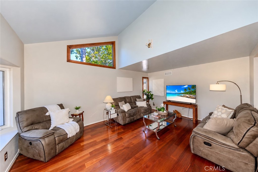 8712 Mossford Dr.