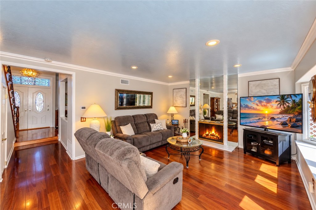 8712 Mossford Dr.