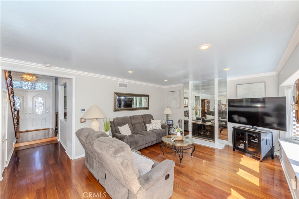 8712 Mossford Dr.