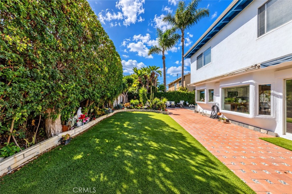8712 Mossford Dr.