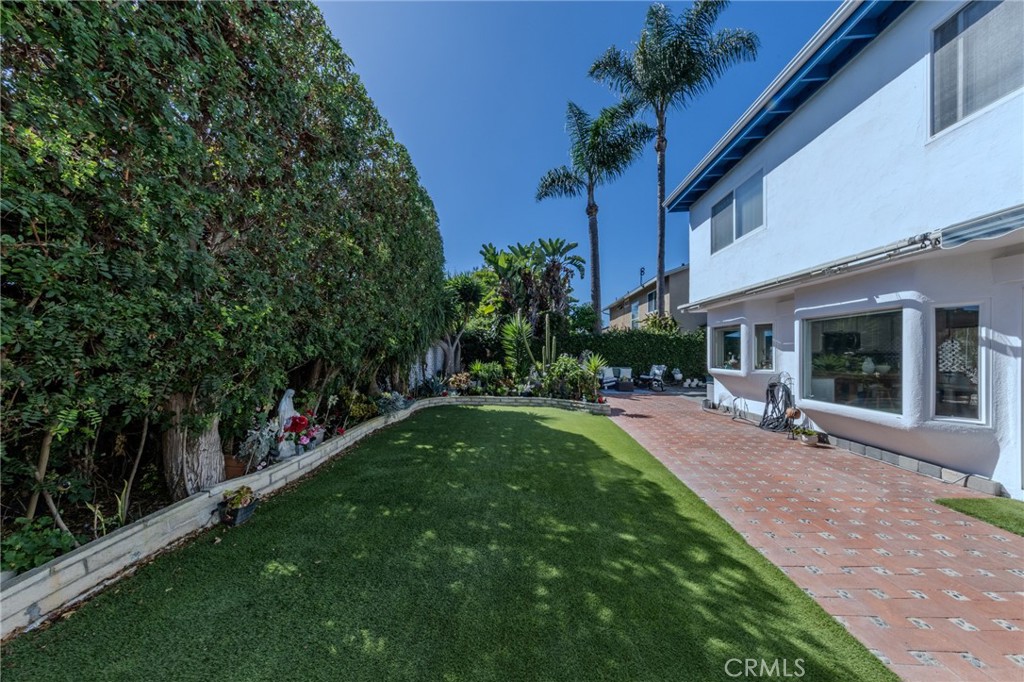 8712 Mossford Dr.