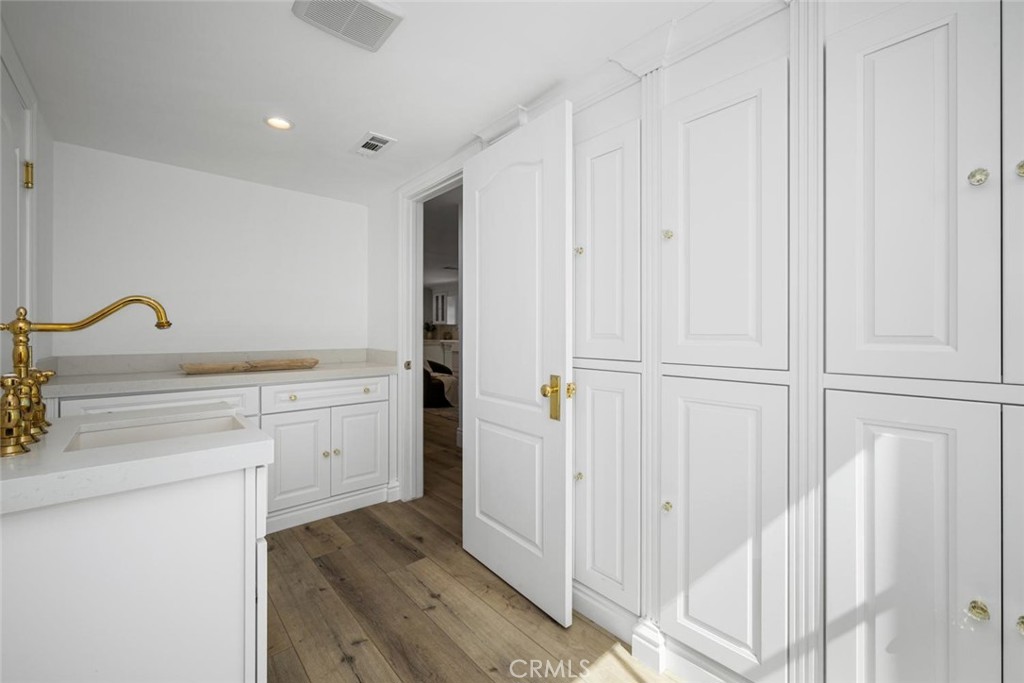 25441 Marina Circle