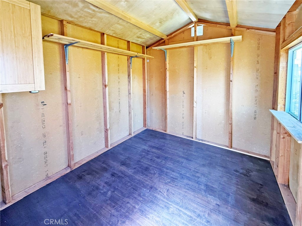 6041 Santa Barbara Avenue
