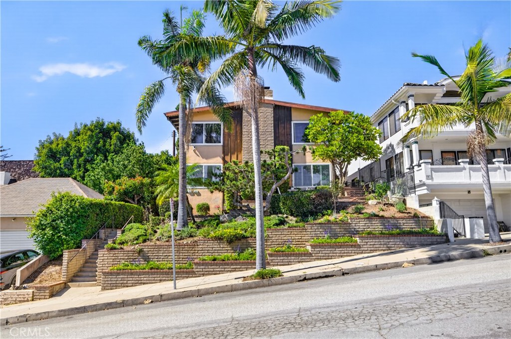 145 A Bennett Avenue