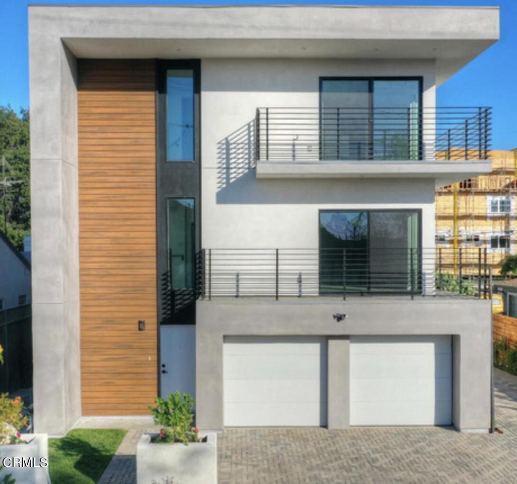 5626 Auckland Avenue