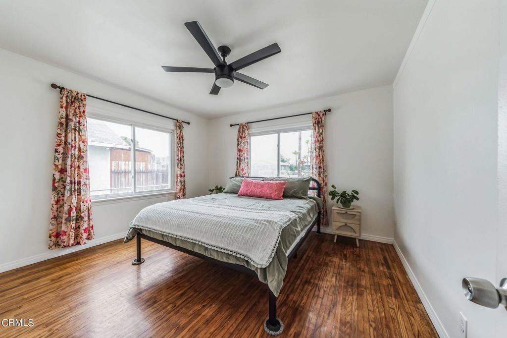 1039 S Eastman Avenue