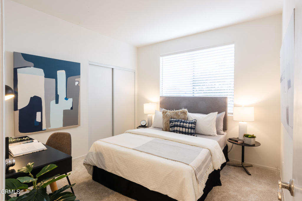 1331 S Saltair Avenue 2