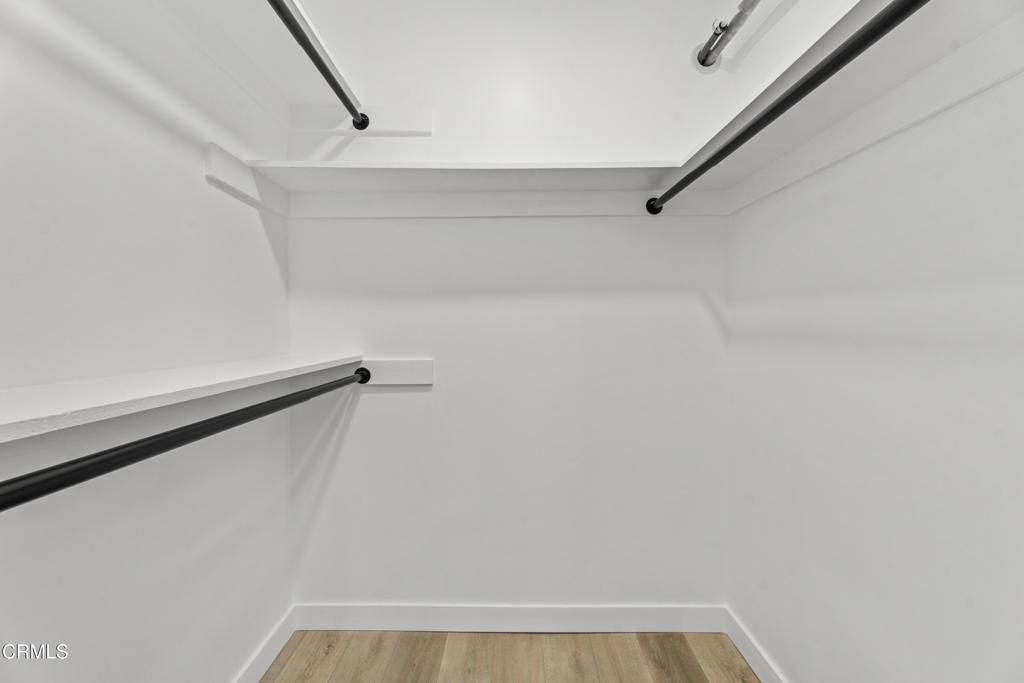 6721 S Springpark Avenue 3A