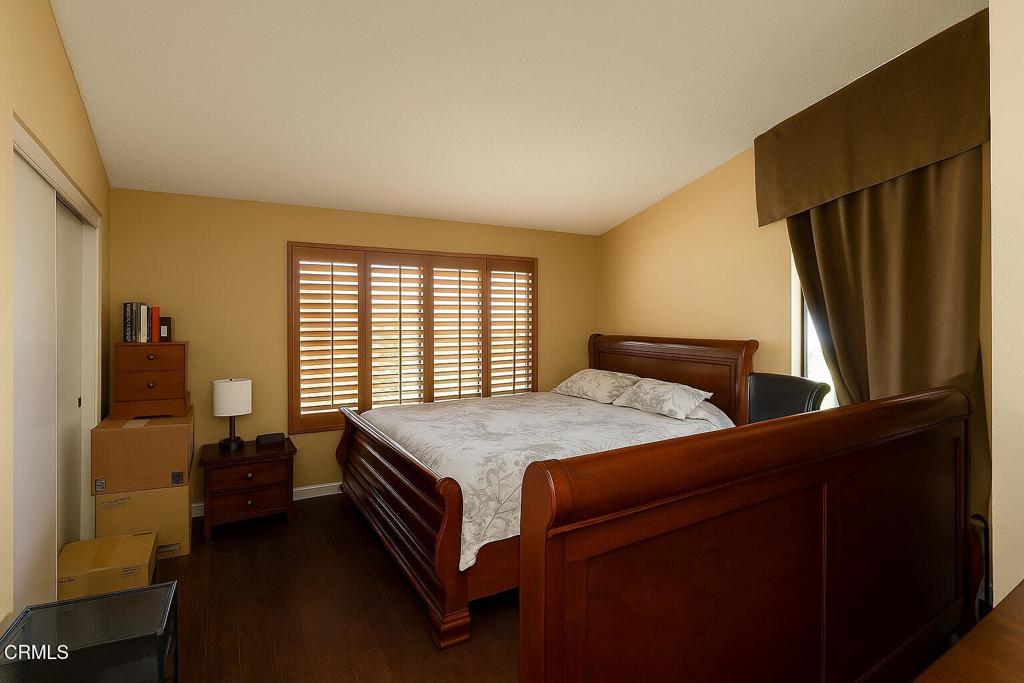 758 W Foothill Boulevard