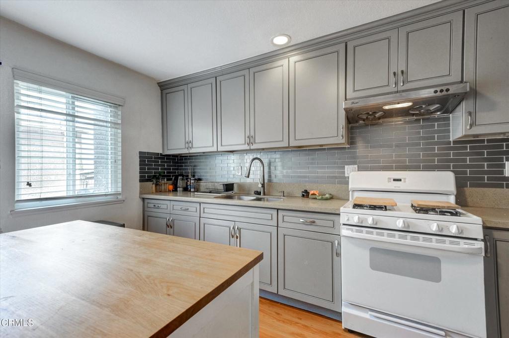 12557 Pinehurst Street