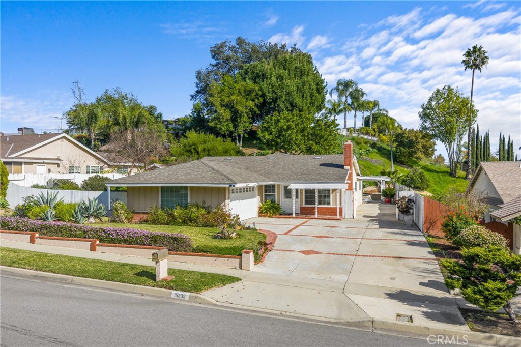 15335 Rolling Ridge Drive