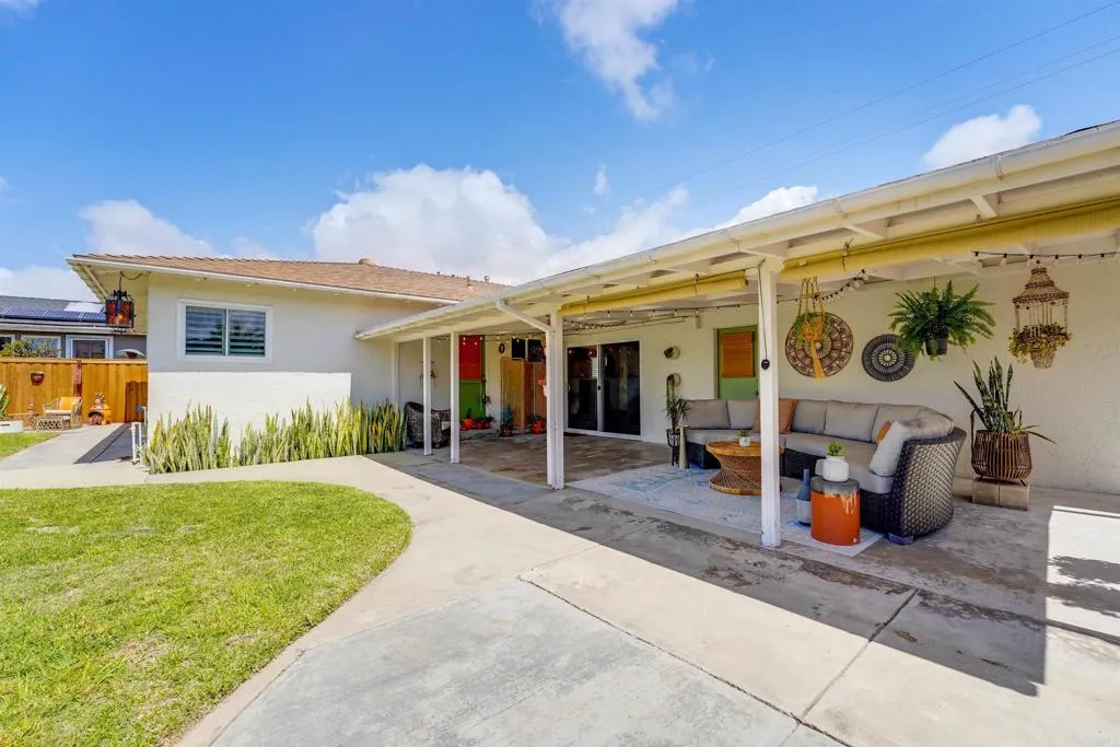 694 Floyd Avenue