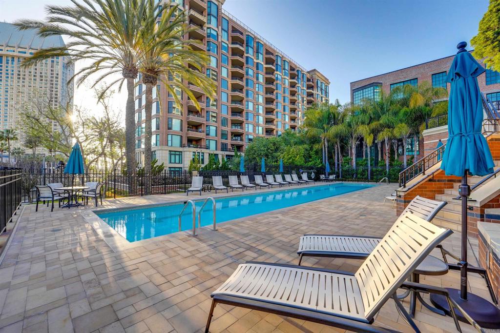 500 W Harbor Drive 903