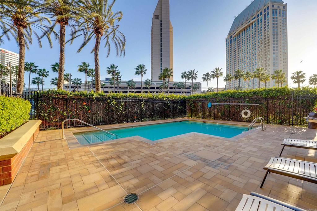 500 W Harbor Drive 903