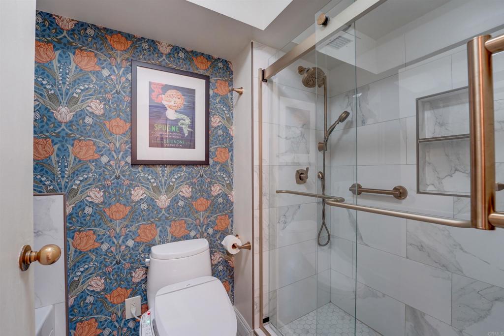 500 W Harbor Drive 903