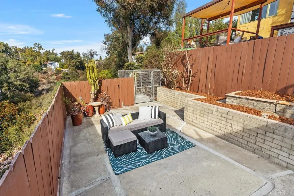 3122 Olive Street
