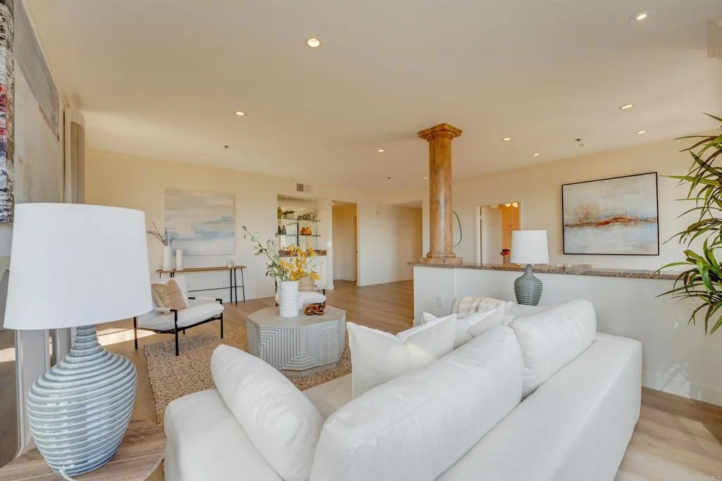 5845 Friars Road Unit 1103