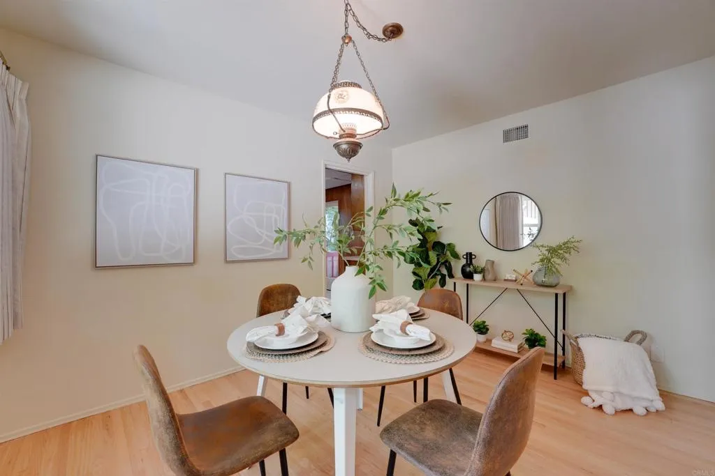 1115 W 11th Avenue, Escondido