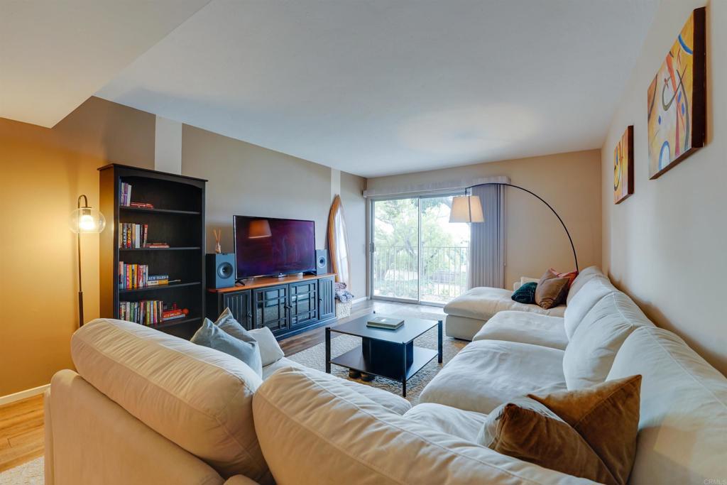 4900 Rosehedge Drive 208