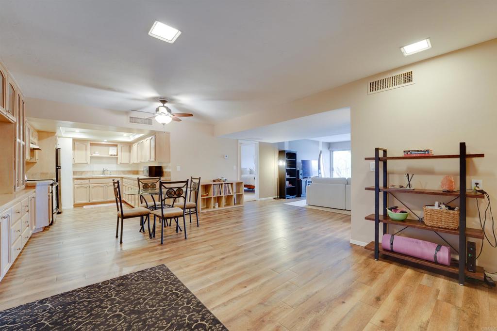 4900 Rosehedge Drive 208