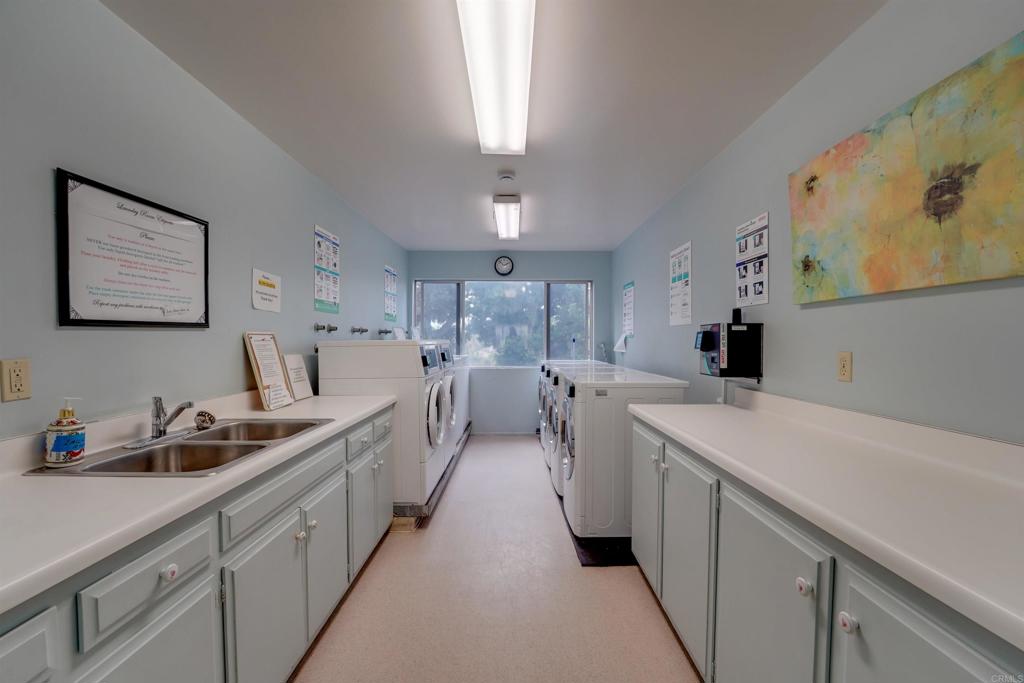 4900 Rosehedge Drive 208