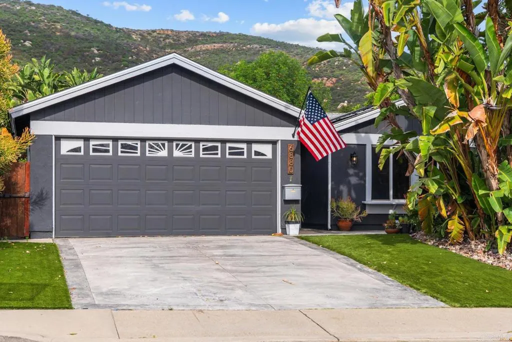 6880 Barker Way