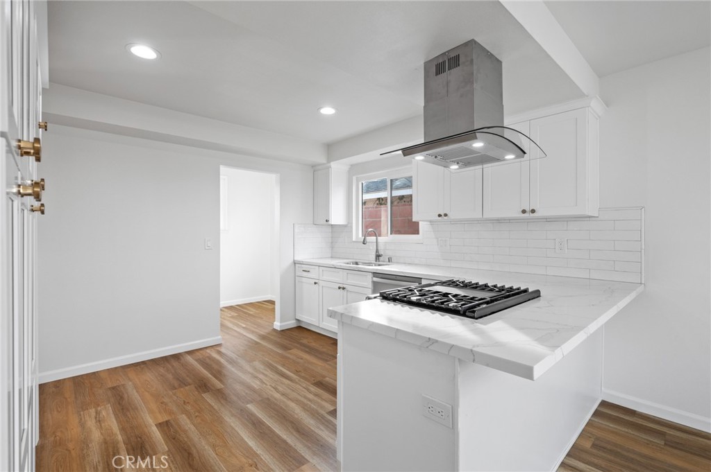 717 W 173rd Place