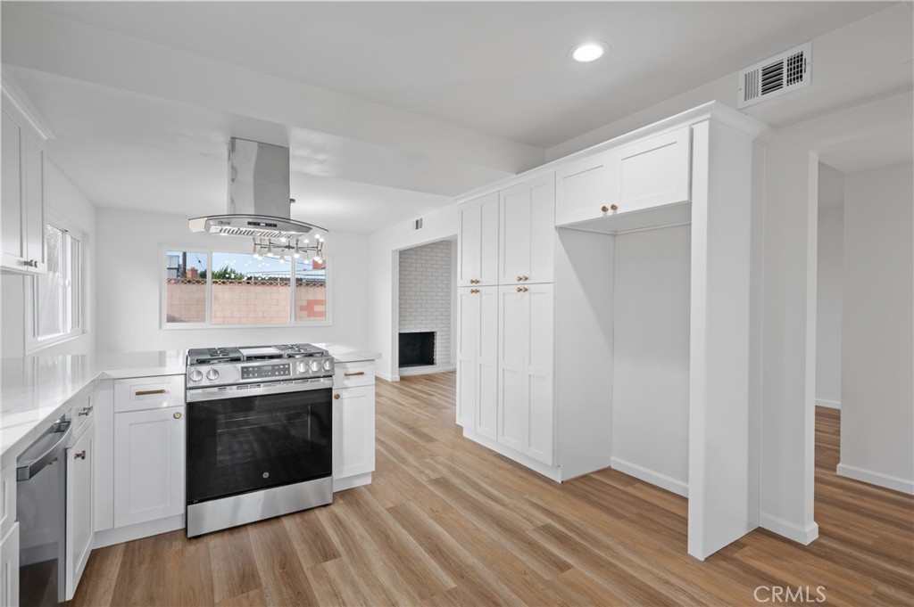 717 W 173rd Place