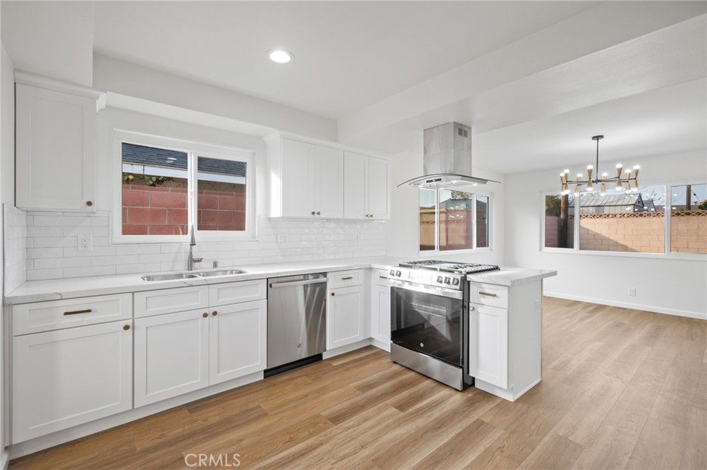717 W 173rd Place