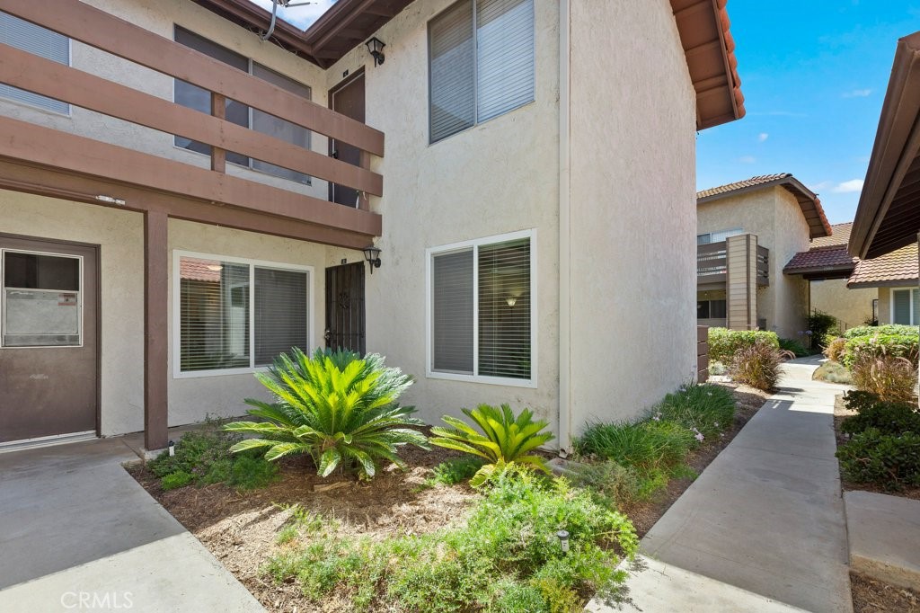 1305 Brentwood Circle B