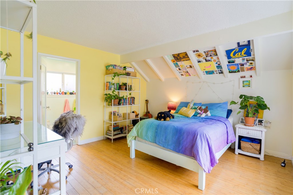 11922 Martha Ann Dr