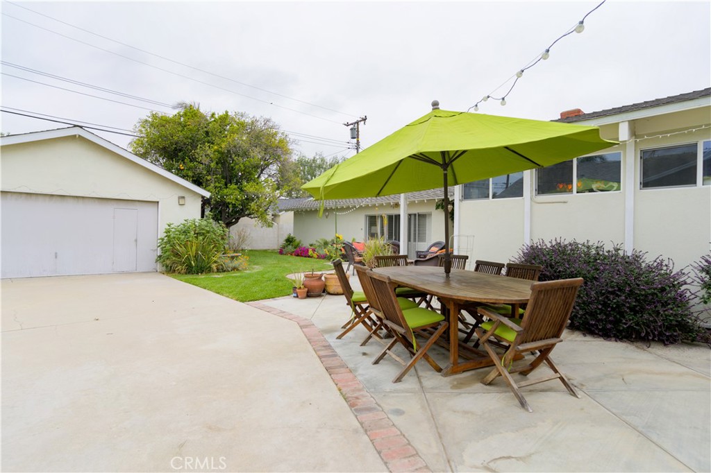 11922 Martha Ann Dr