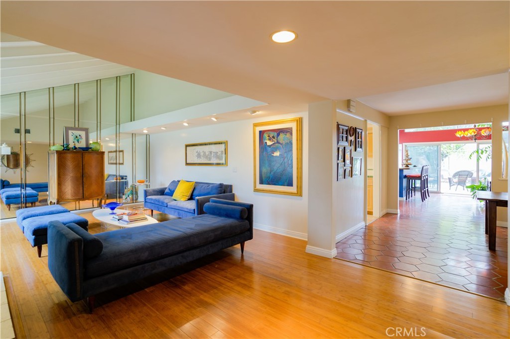 11922 Martha Ann Dr