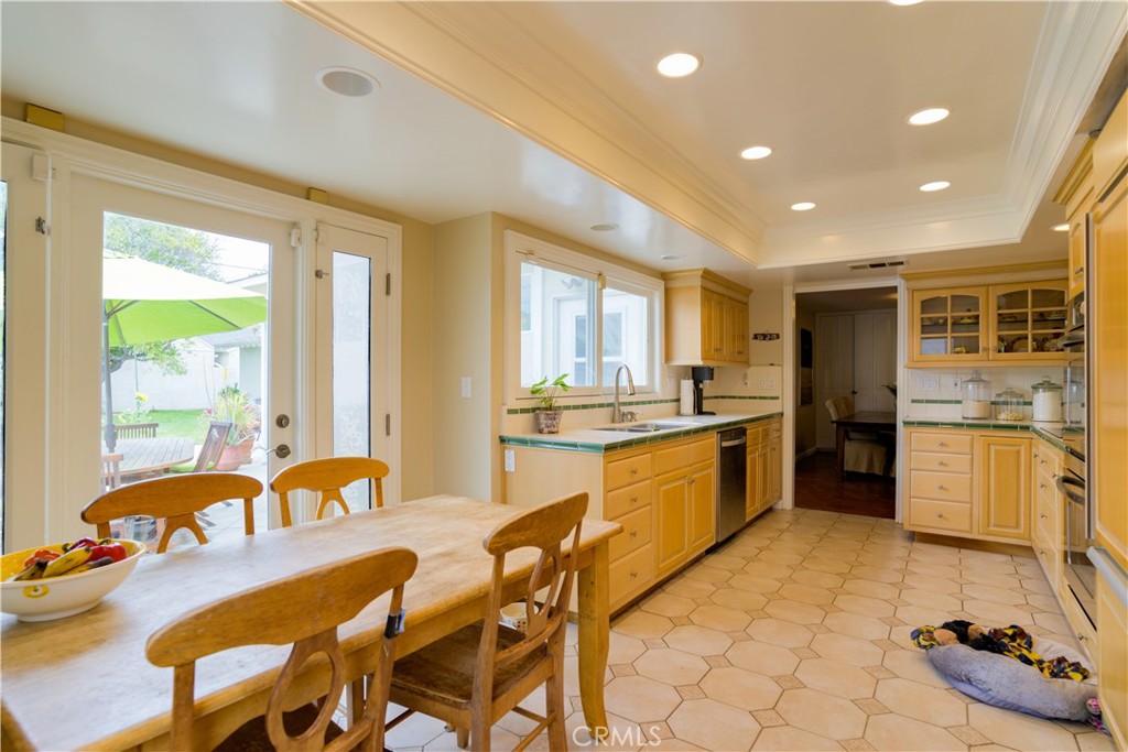 11922 Martha Ann Dr