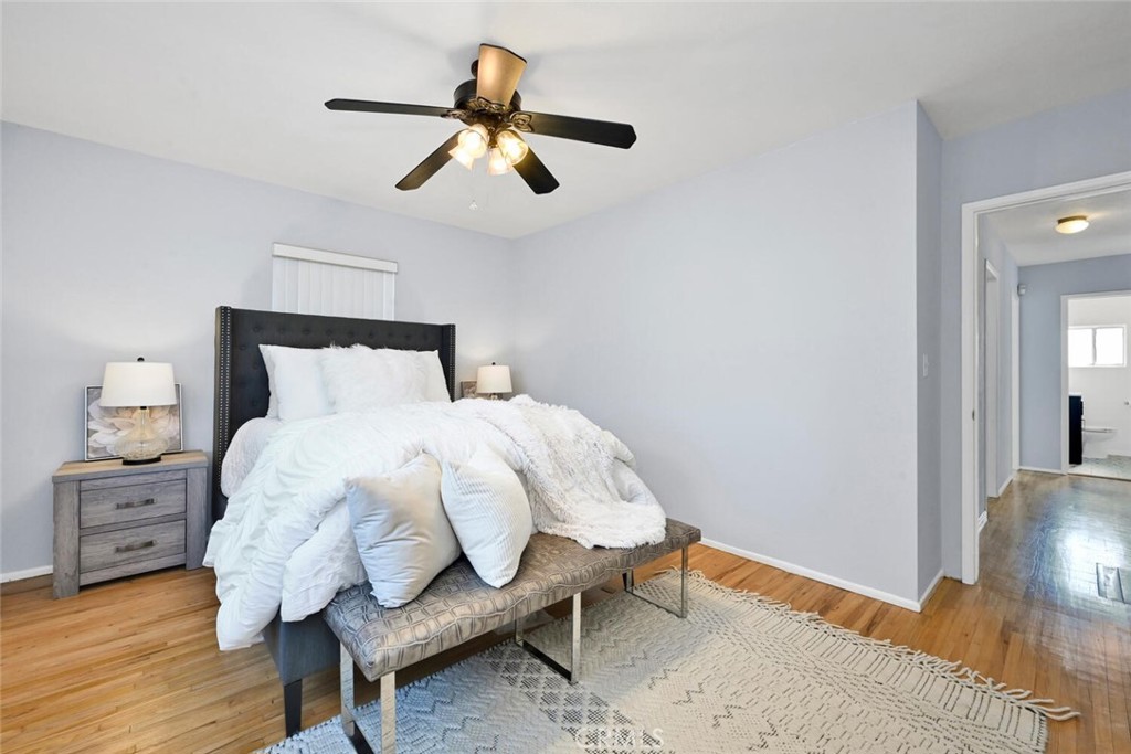 740 W Rosecrans Avenue