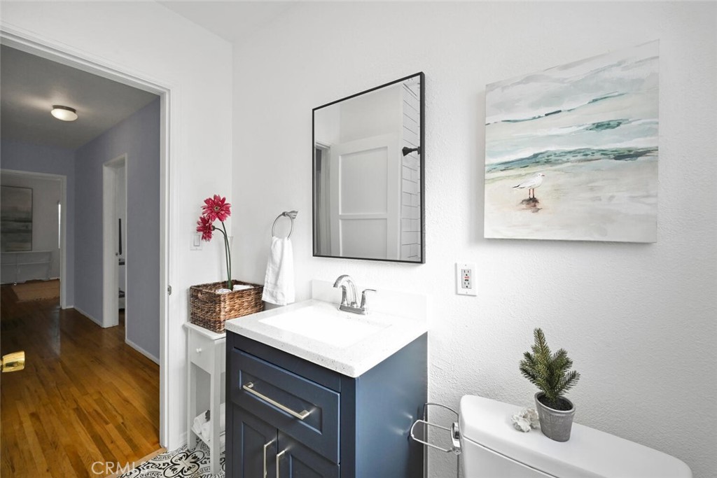 740 W Rosecrans Avenue